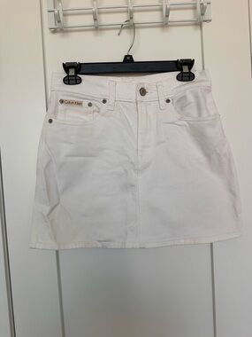 Calvin Klein White Denim A-Line Mini Skirt